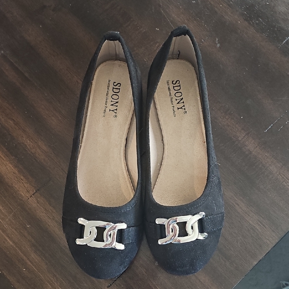 Women's Black Flats